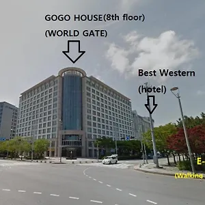 3* Guest house Airport Gogo House